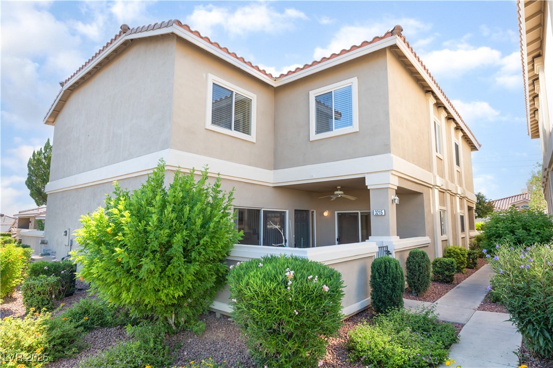 3215 Mystic Ridge Court Property Photo 3