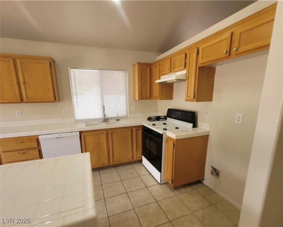4856 Minturn Avenue Property Photo 7