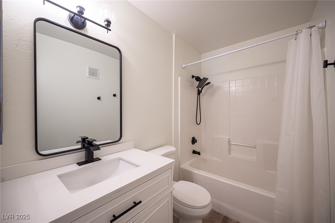 3065 Casey Drive 204 Property Photo 31