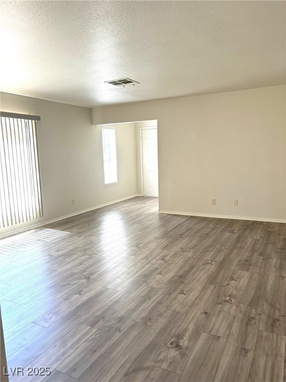 1960 Verbania Drive Property Photo 3