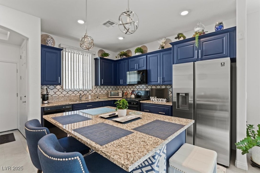 2113 Albury Avenue Property Photo 1