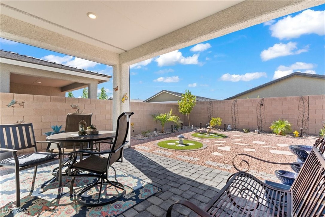 2113 Albury Avenue Property Photo 24