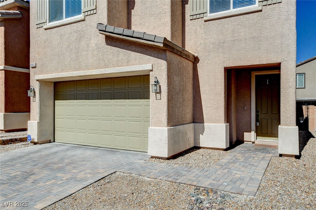 5353 Harris Spring Lane Property Photo 3