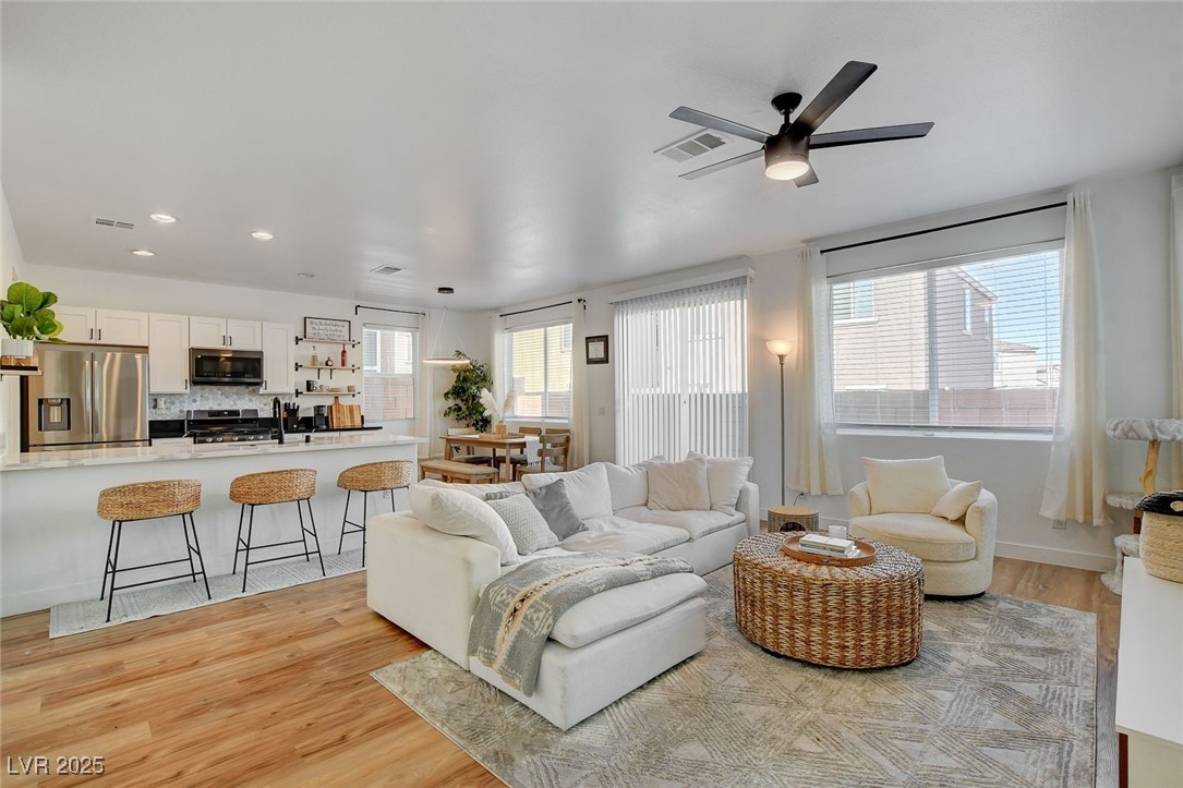 5353 Harris Spring Lane Property Photo 4