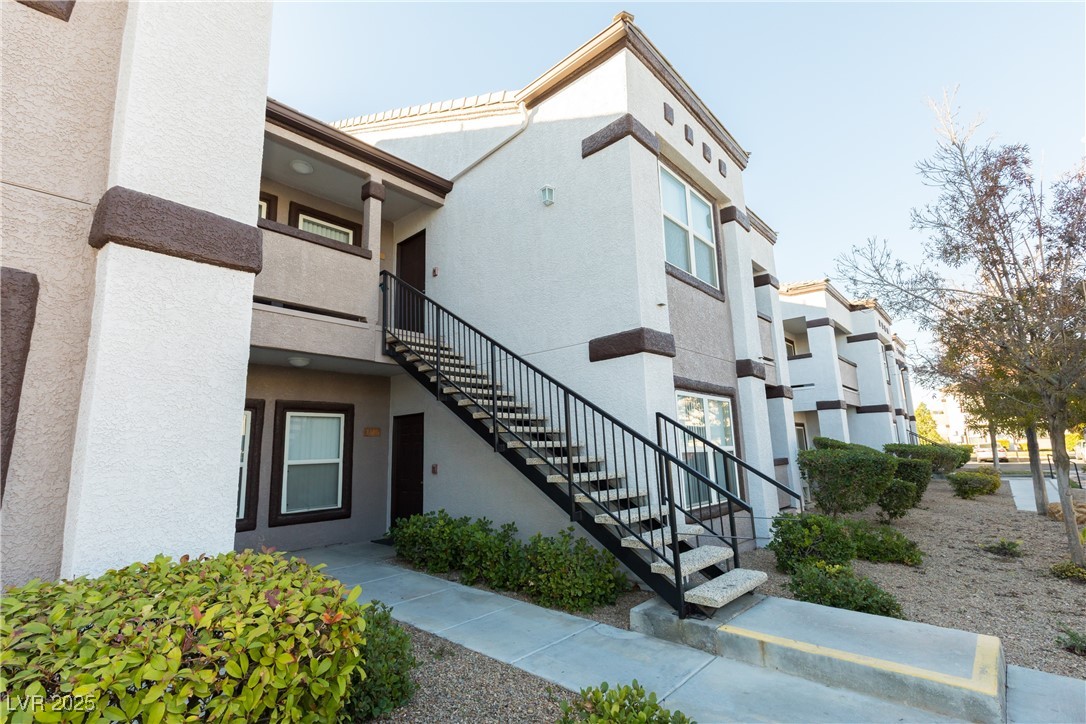 7255 West Sunset Road 2106 Property Photo 2