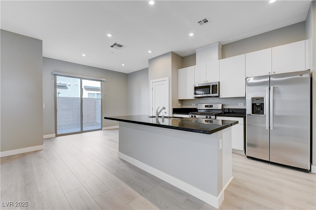 2662 Chance Canyon Street Property Photo 6