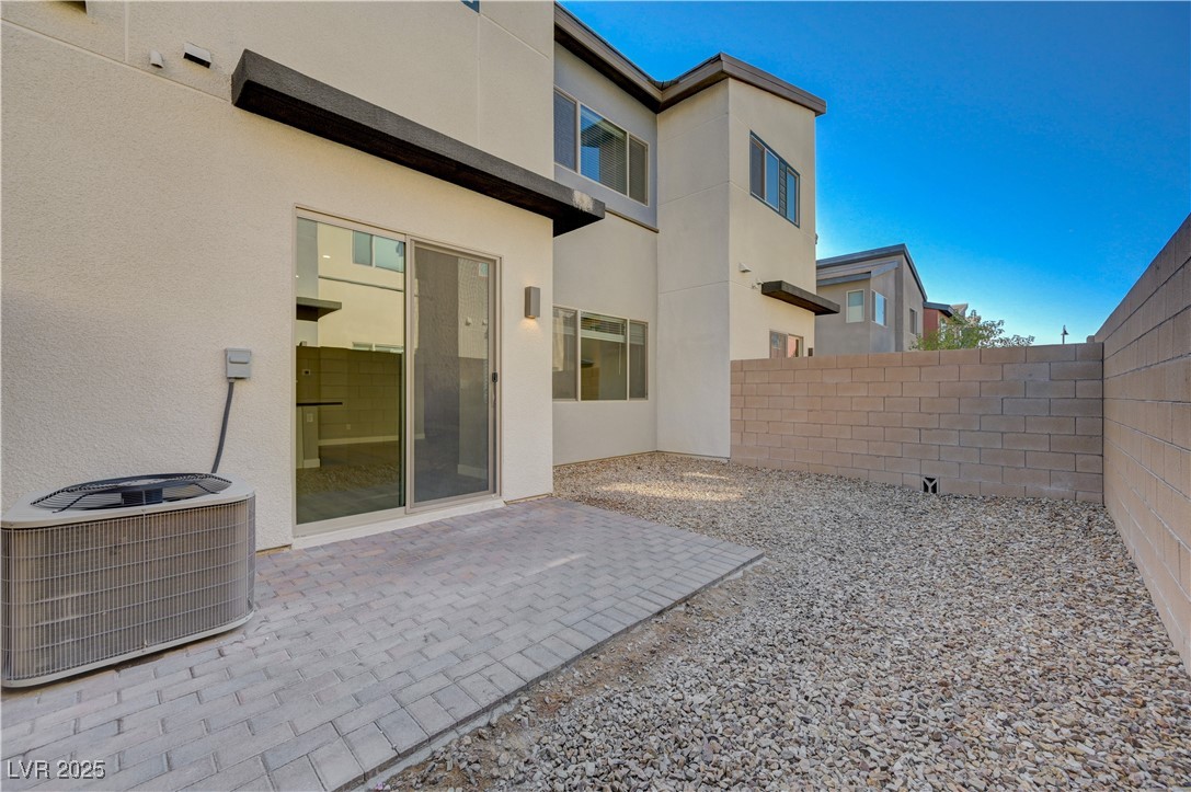 2662 Chance Canyon Street Property Photo 43