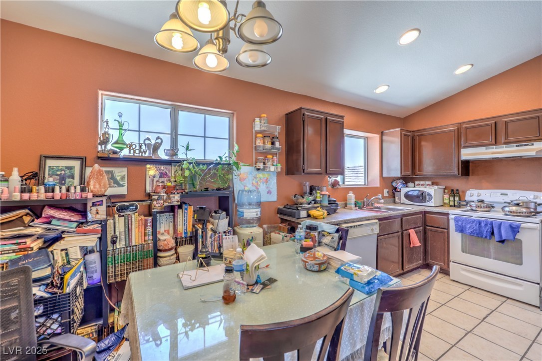 5796 Ambassador Avenue 202 Property Photo 6