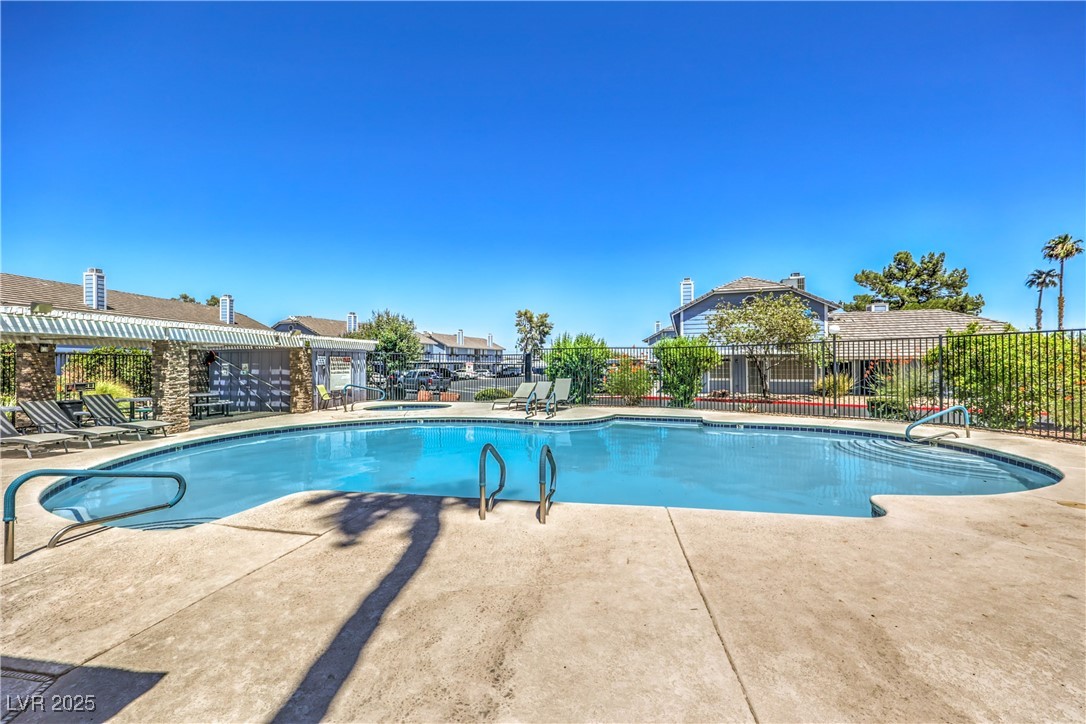 5796 Ambassador Avenue 202 Property Photo 12