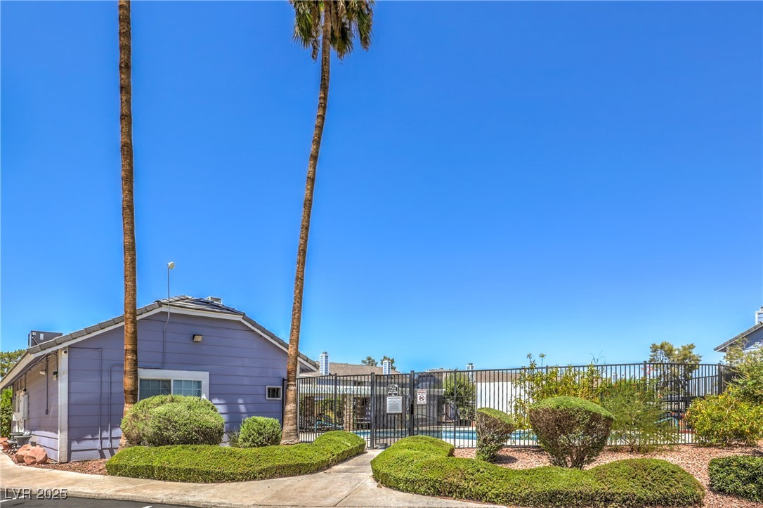 5796 Ambassador Avenue 202 Property Photo 13