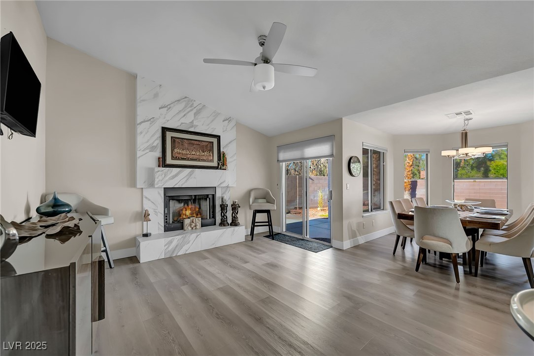 3757 North Torrey Pines Drive Property Photo 12