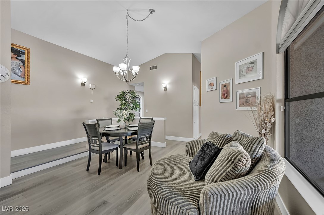 3757 North Torrey Pines Drive Property Photo 17