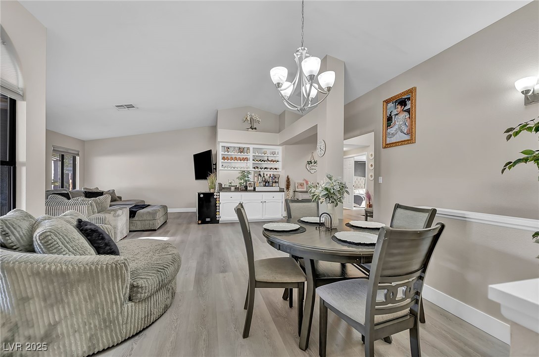 3757 North Torrey Pines Drive Property Photo 19