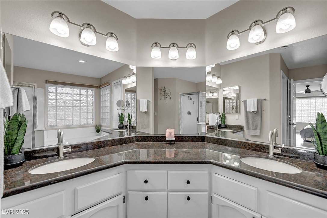 3757 North Torrey Pines Drive Property Photo 38