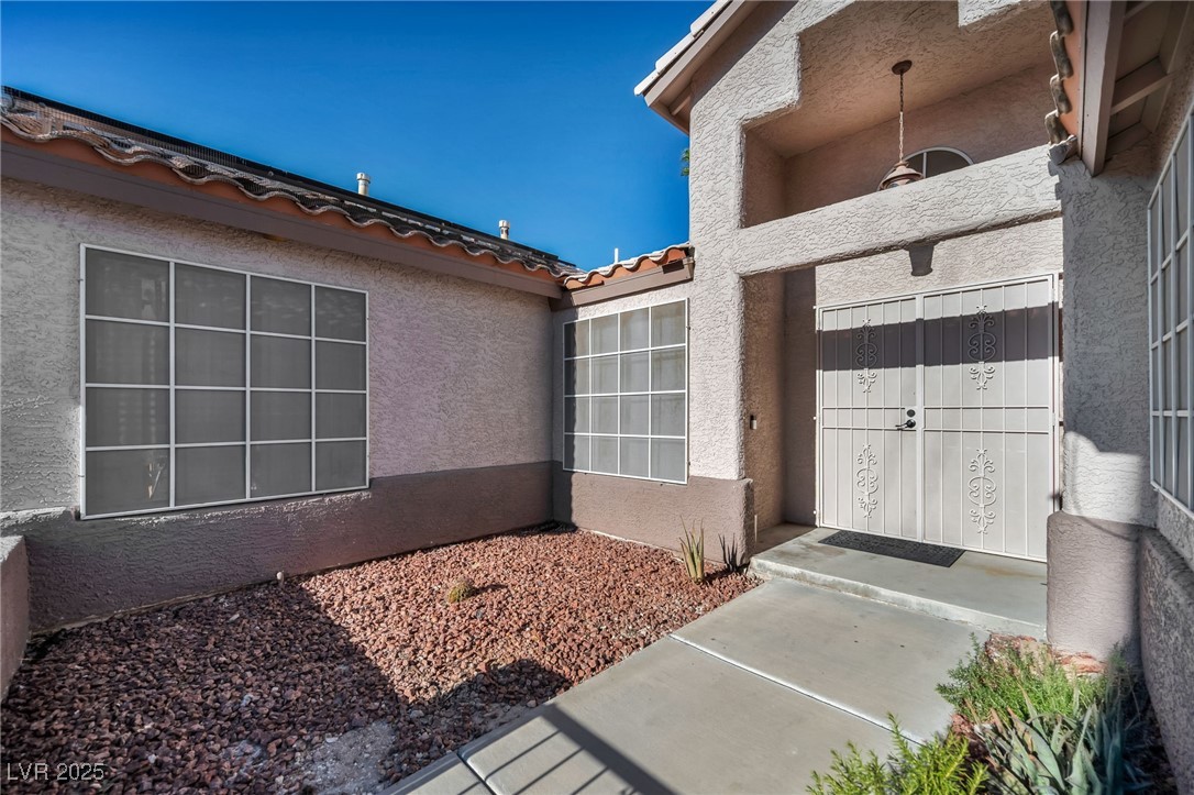 3757 North Torrey Pines Drive Property Photo 54