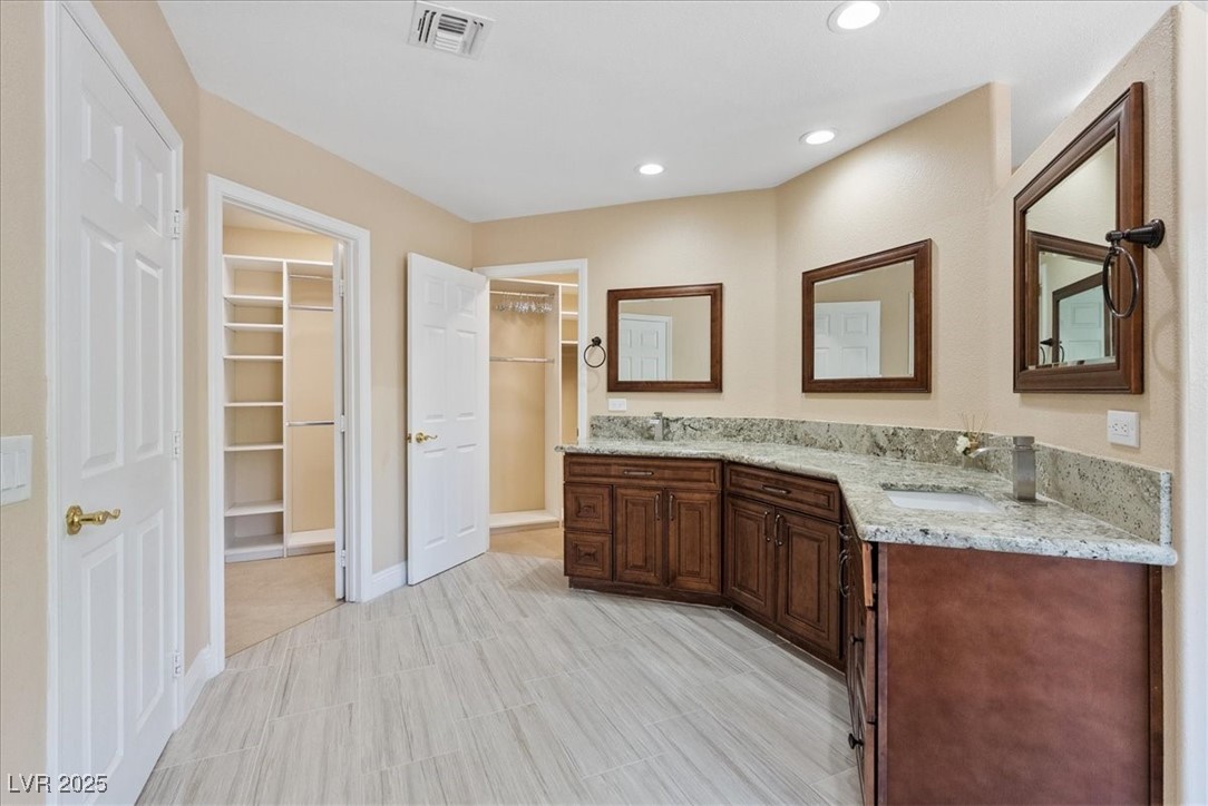 8228 Ocean Terrace Way Property Photo 24