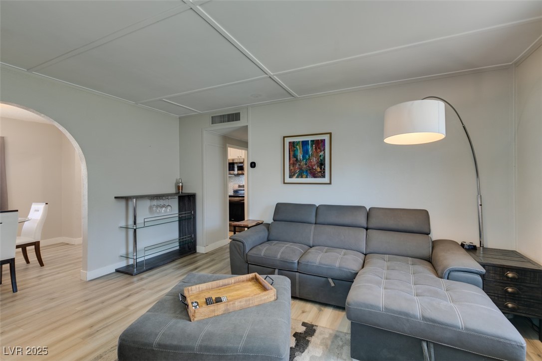 94 Texas Avenue Property Photo 8