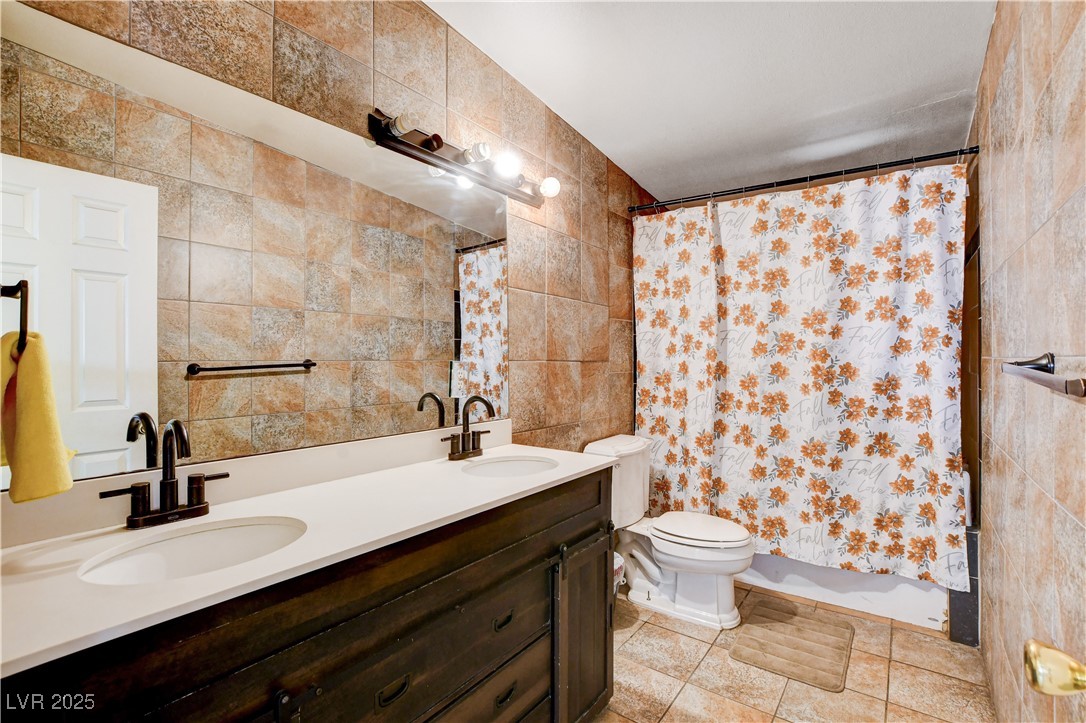 1620 Kenneth Street Property Photo 28