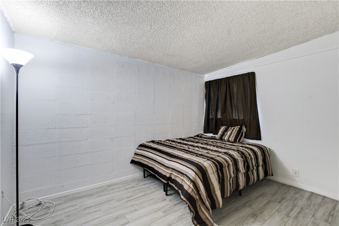 1620 Kenneth Street Property Photo 29