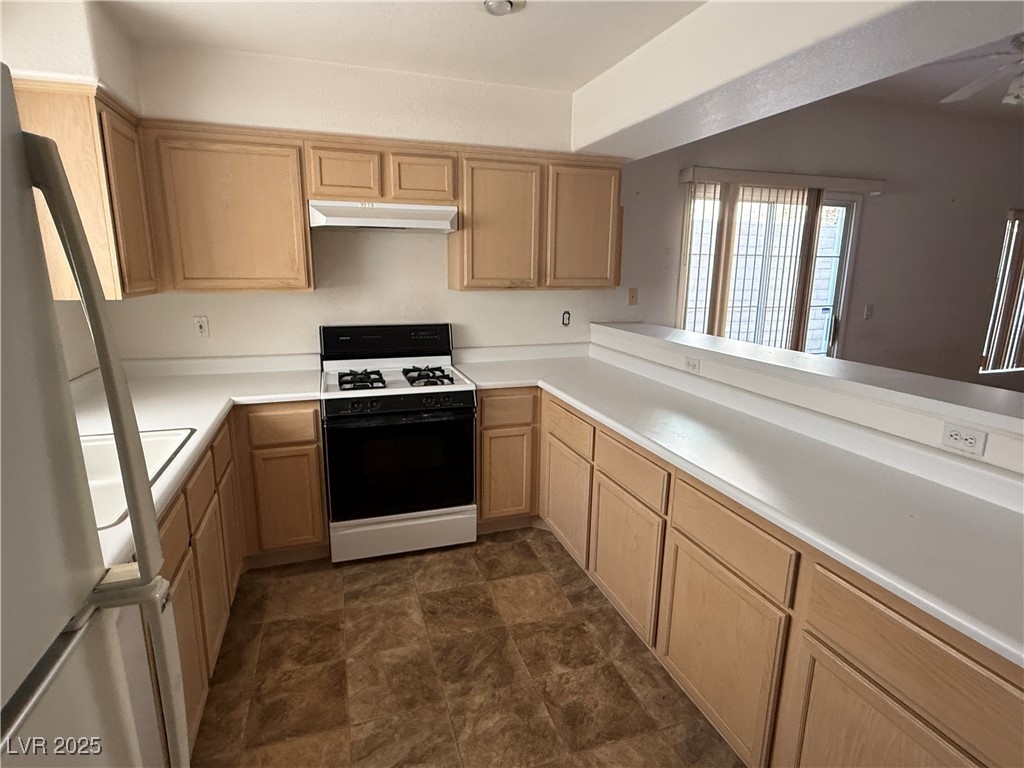 9334 Peace Pipe Court Property Photo 7