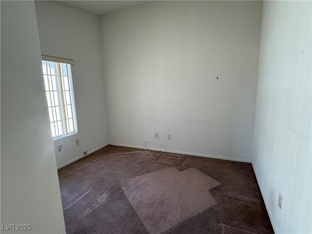 9334 Peace Pipe Court Property Photo 13