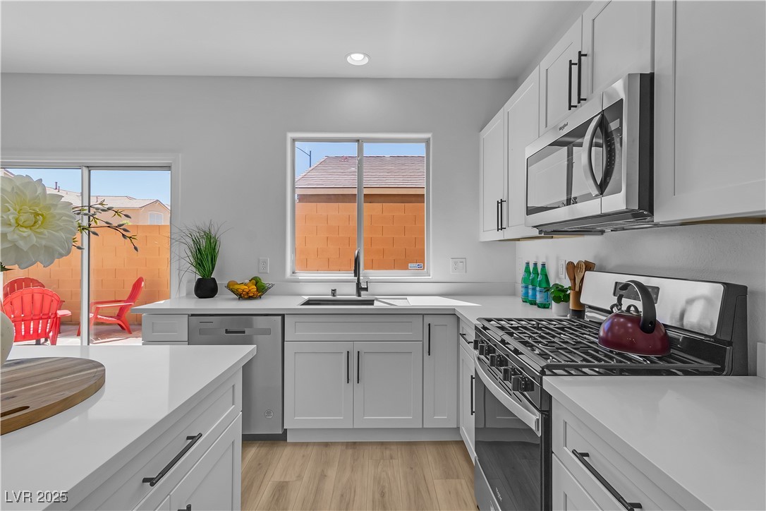 9571 Dawning Heat Street Property Photo 4