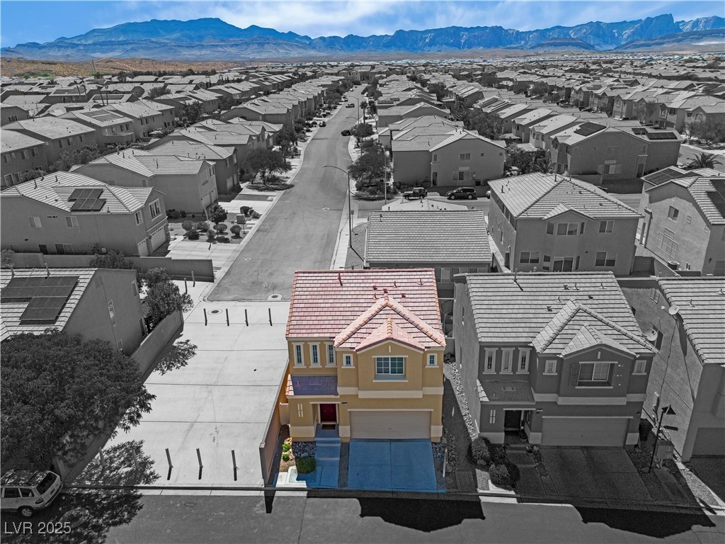 9571 Dawning Heat Street Property Photo 7