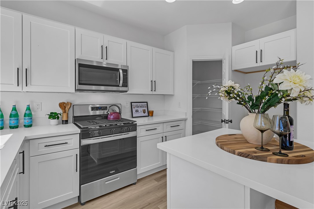 9571 Dawning Heat Street Property Photo 19