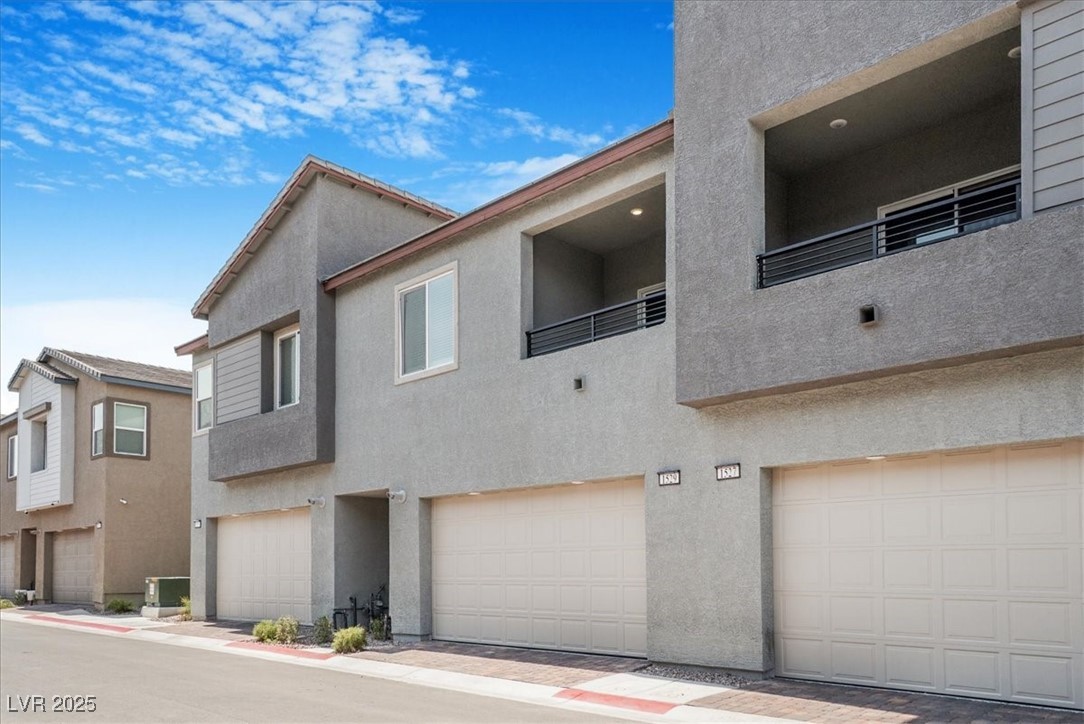 1529 Eva Crossing Place Property Photo 6