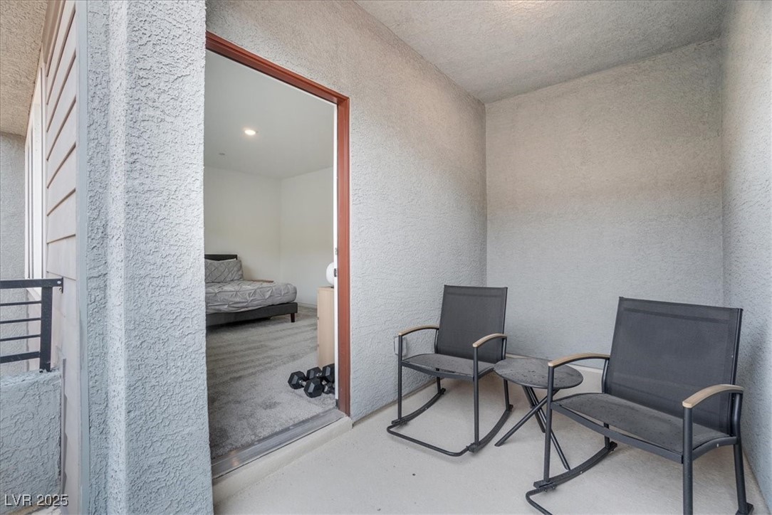 1529 Eva Crossing Place Property Photo 20