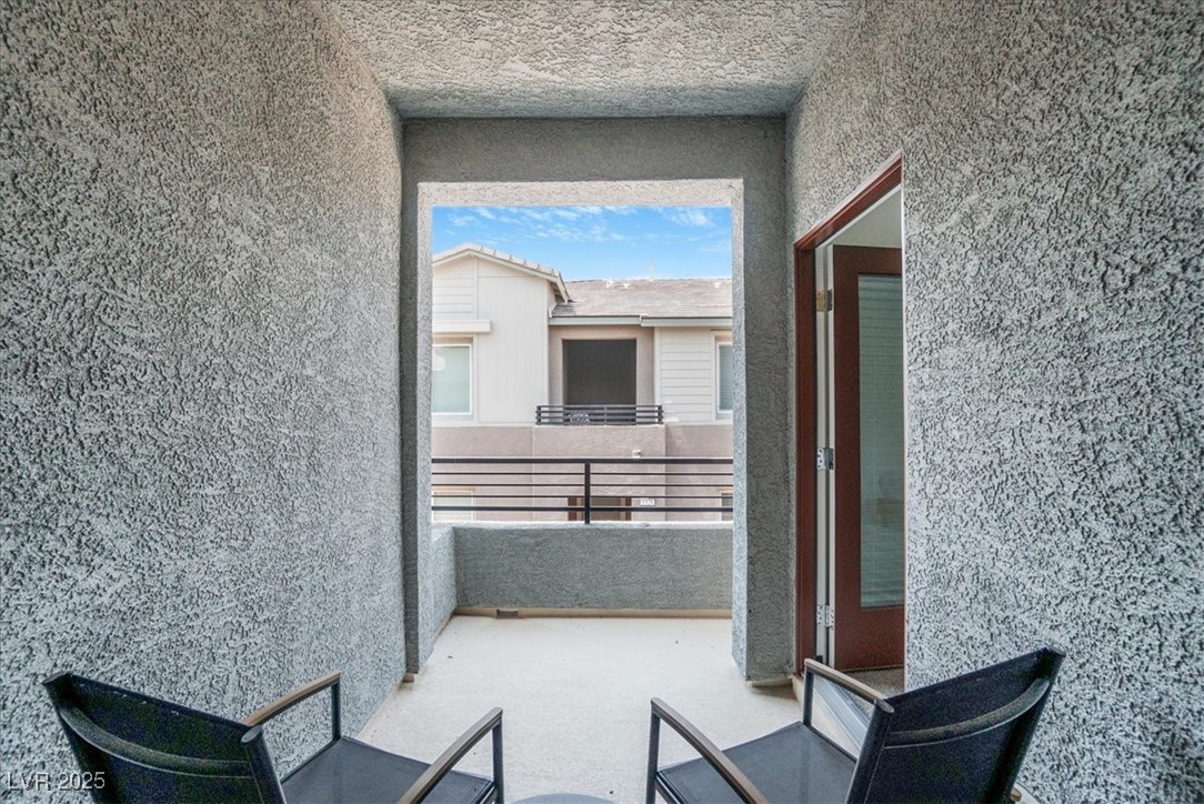 1529 Eva Crossing Place Property Photo 21