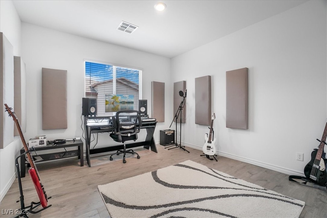 1529 Eva Crossing Place Property Photo 28