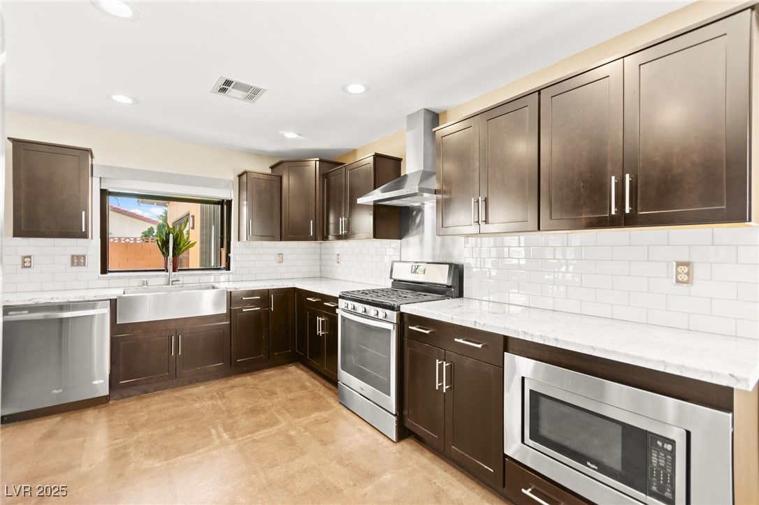 8505 Custer Court Property Photo 3