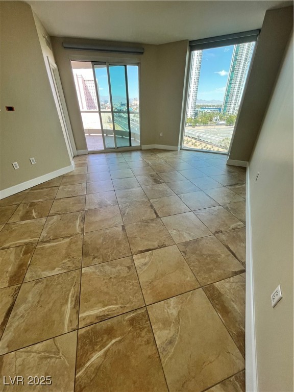 2777 Paradise Road 808 Property Photo 5