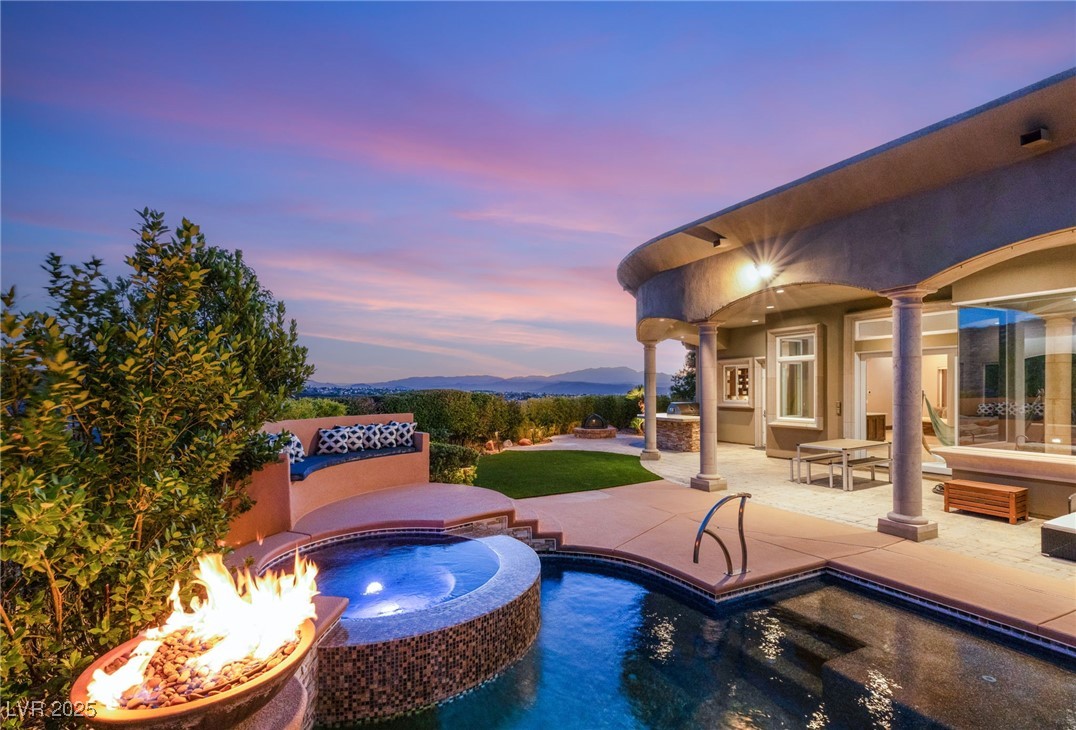 1 Awbrey Court Property Photo 4