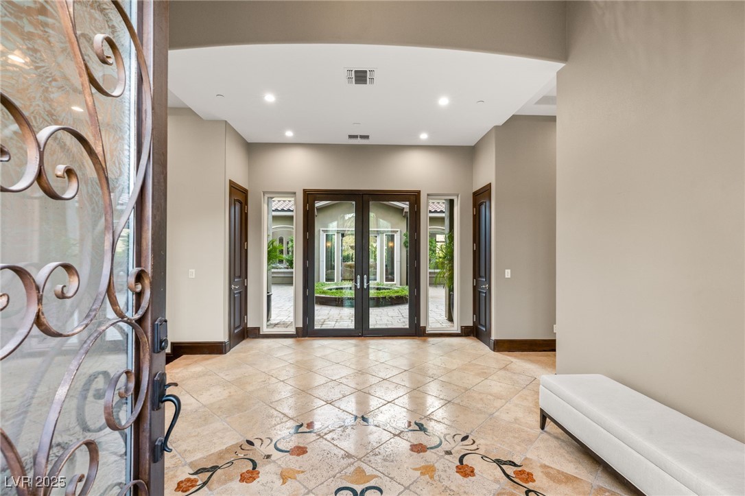 1 Awbrey Court Property Photo 7