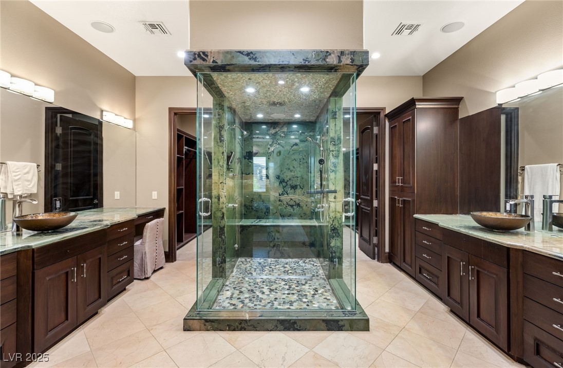 1 Awbrey Court Property Photo 25