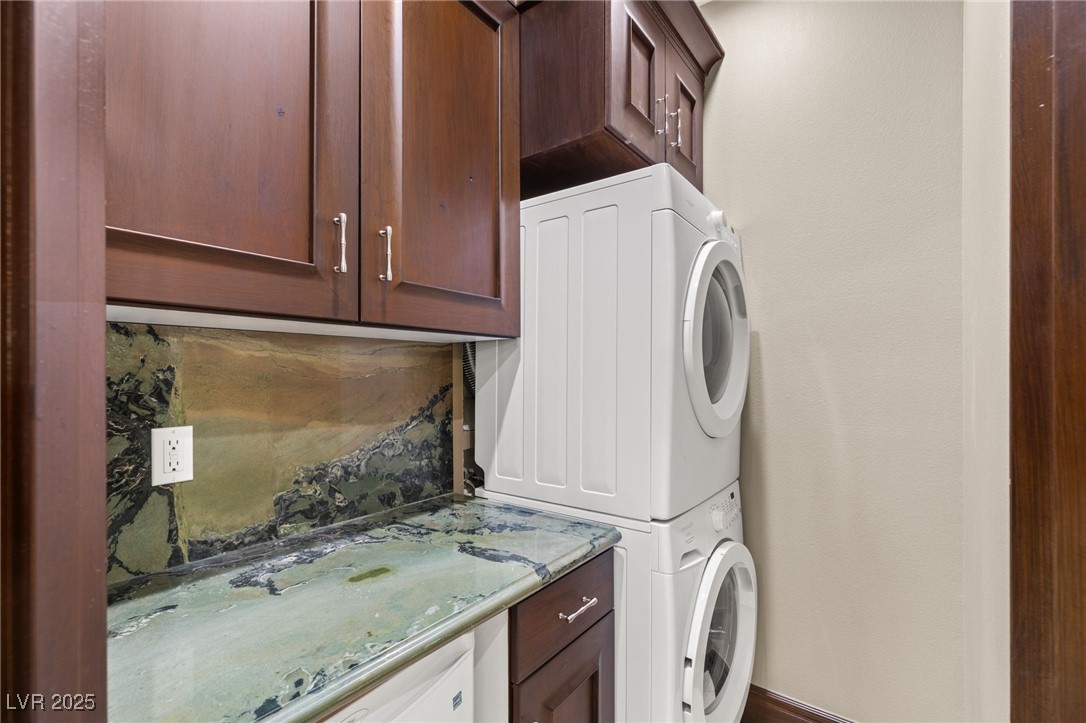 1 Awbrey Court Property Photo 29