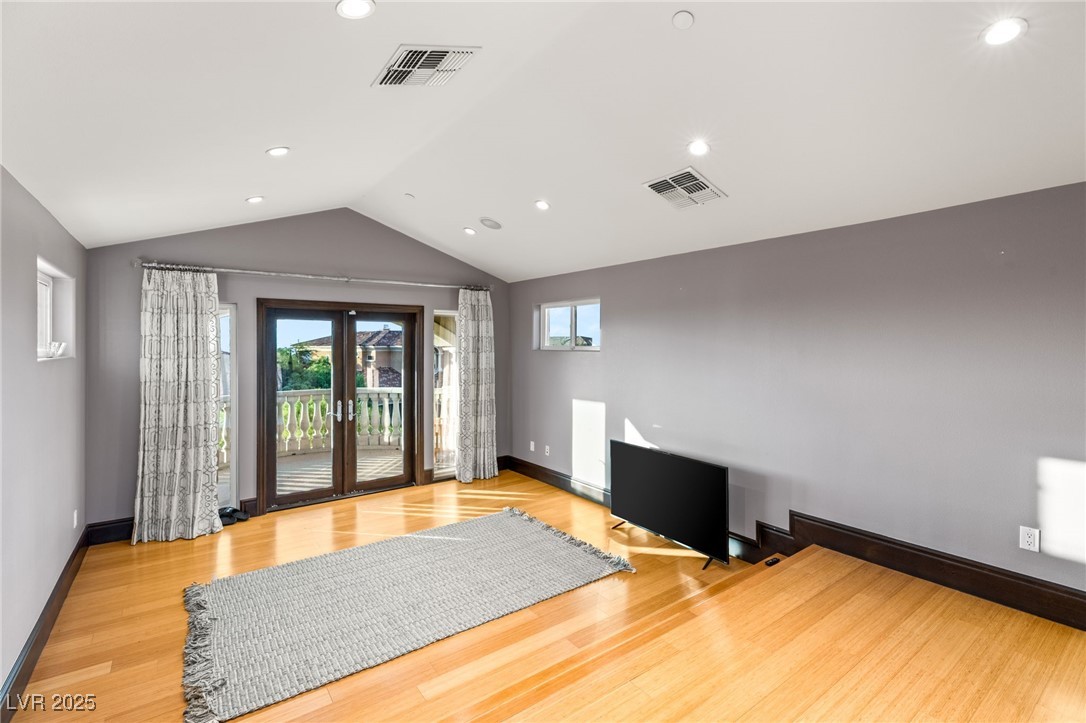 1 Awbrey Court Property Photo 47