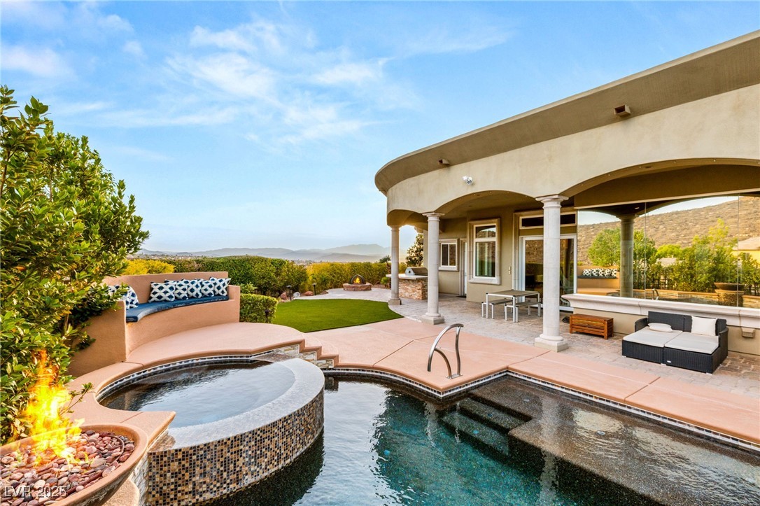 1 Awbrey Court Property Photo 54