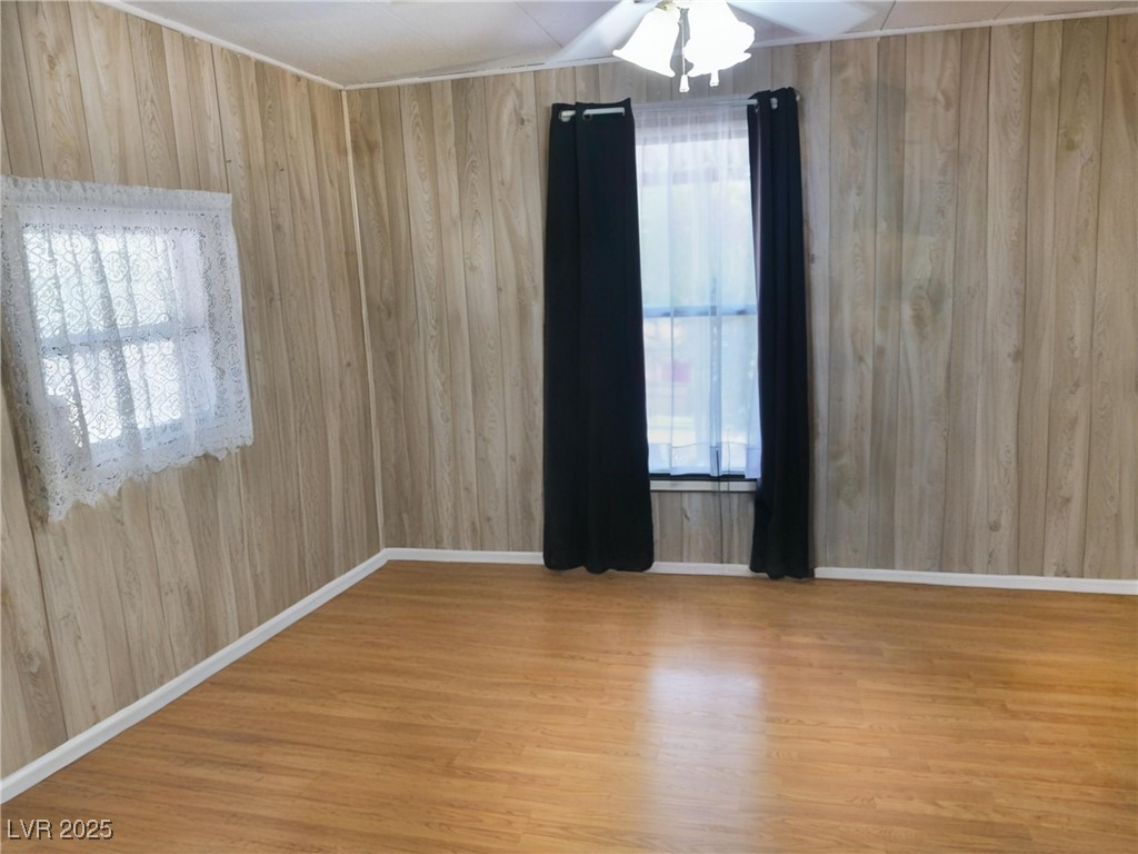 700 Kimberly Avenue Property Photo 8