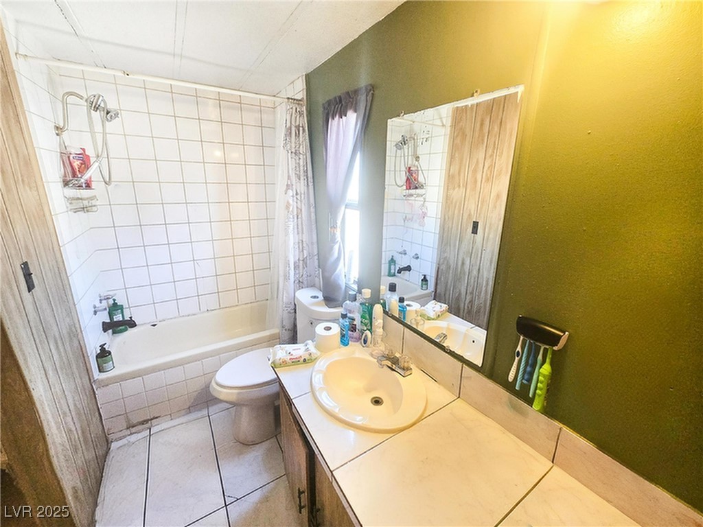 700 Kimberly Avenue Property Photo 27