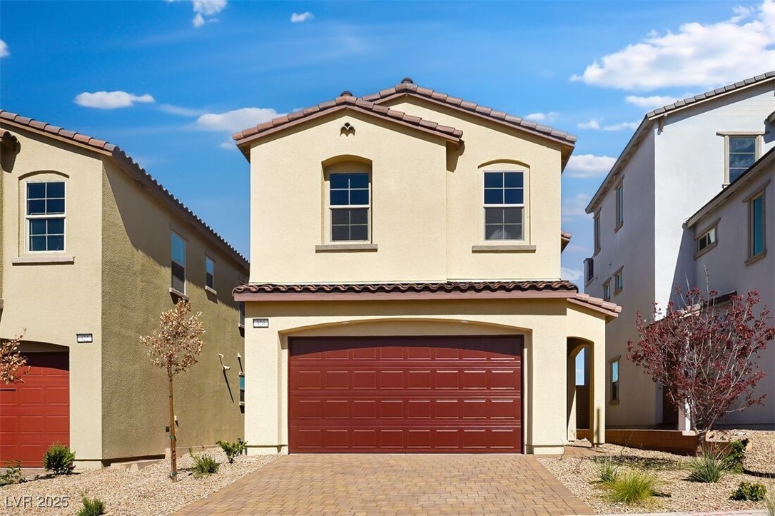 320 Taylor Street Property Photo 1