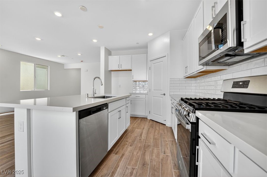 320 Taylor Street Property Photo 5