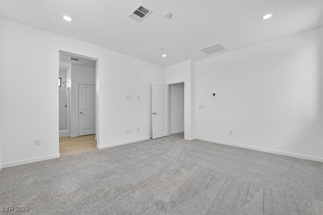 320 Taylor Street Property Photo 11