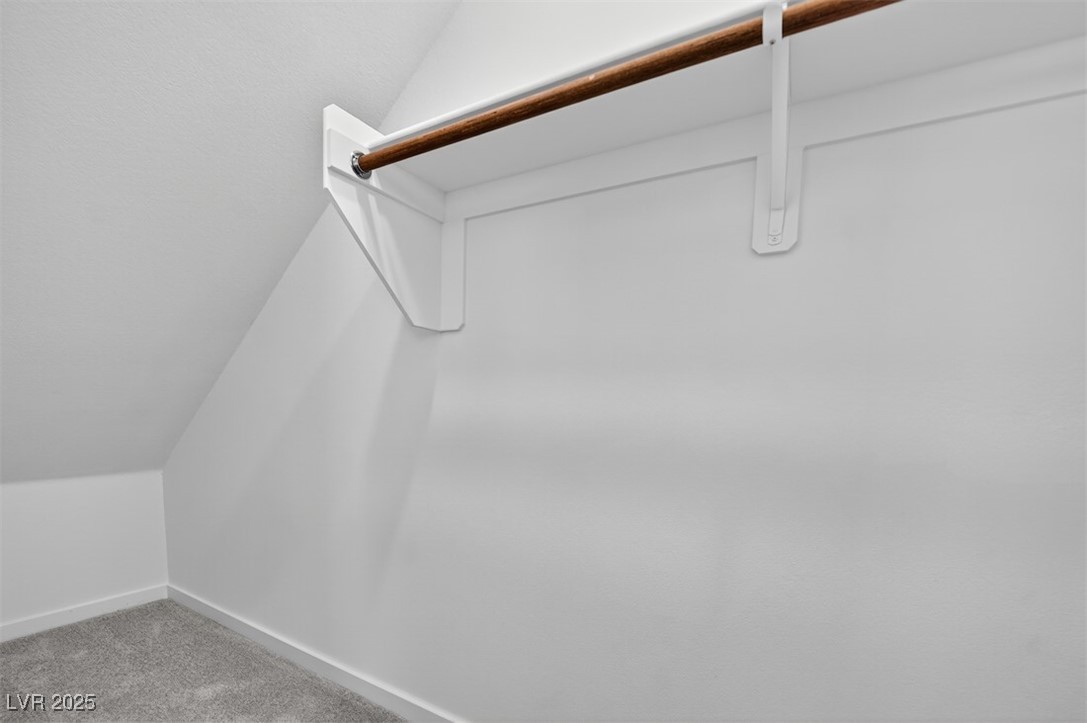 320 Taylor Street Property Photo 13