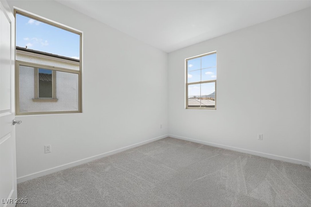 320 Taylor Street Property Photo 15