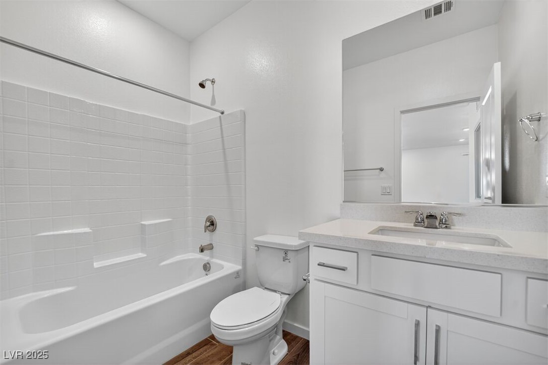 320 Taylor Street Property Photo 21