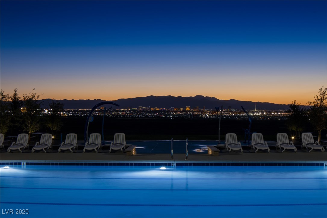 320 Taylor Street Property Photo 42