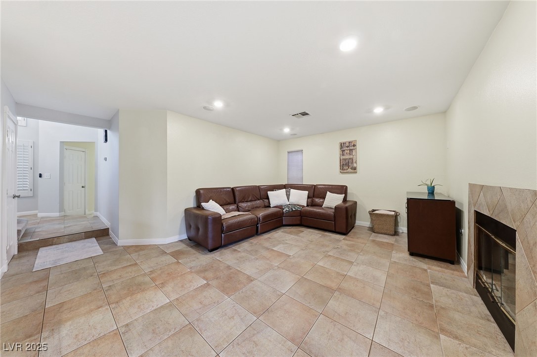 9429 Abalone Way Property Photo 16